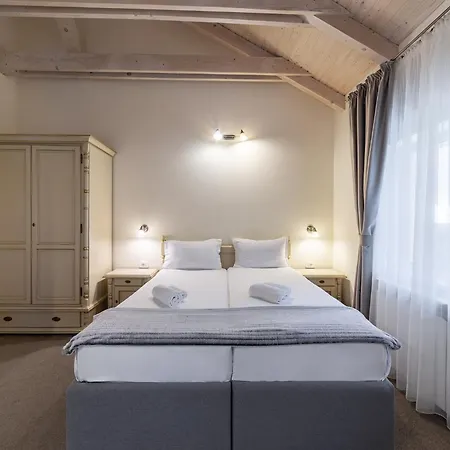 Genesis By Eden Hotel
