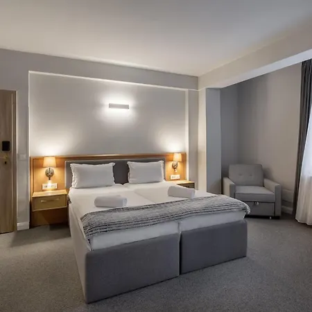 Hotel Genesis By Eden 3*